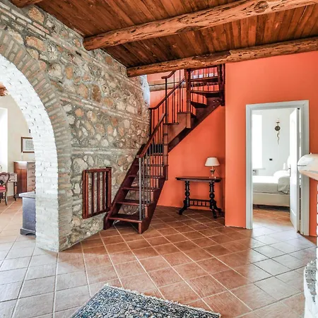 Holiday home 4 Bedroom Gorgeous In *