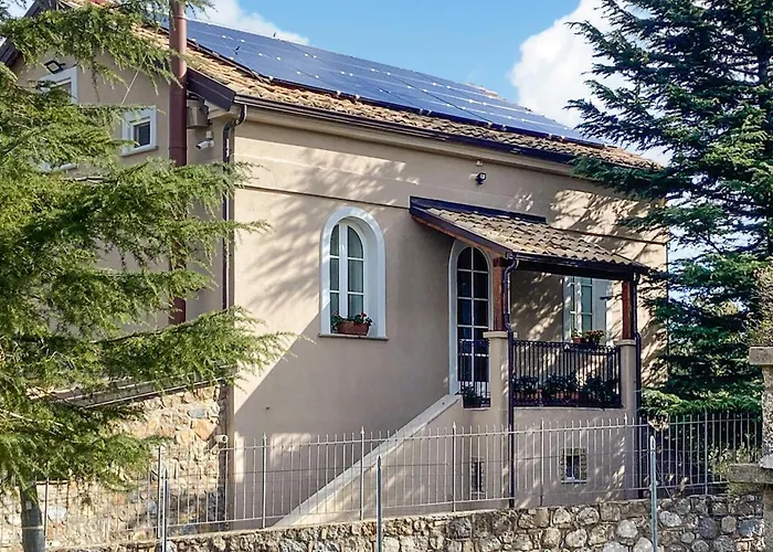 4 Bedroom Gorgeous In 度假居 Satriano